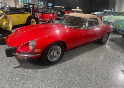 1974 Jaguar e - type v12